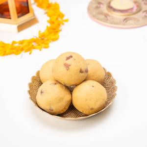 Pottu Kadalai Badam Laddu