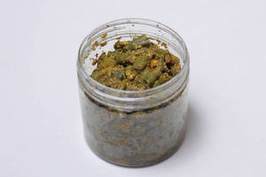 Baby Green Chilli Pickle (250 G)