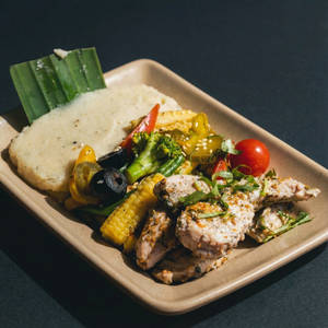 Grilled Chicken With Potato Mash And Sauteed Vegetables