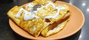 Mayo bread omelette