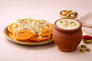 Jalebi With Rabdi