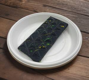 Kunafa chocolate bar 