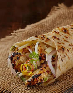 Soya Chaap Tikka Rumali Roll