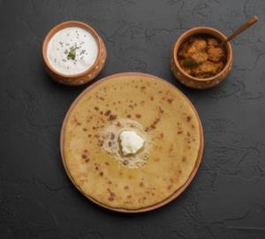 Aloo Paratha With Curd [ 1 Pieces ]