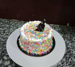 Classic Vanilla Cake 500 Gram