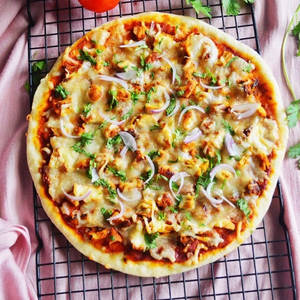 Tandoori Veggie Pizza