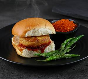 Hatke Vada Pav [Jumbo]