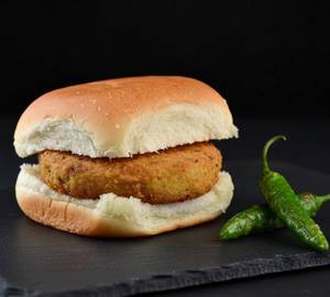 Mumbai Crispy Vada Pav