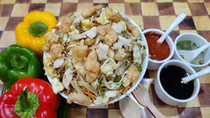Chicken Prawns Noodles