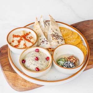 Mediterranean Dips Platter