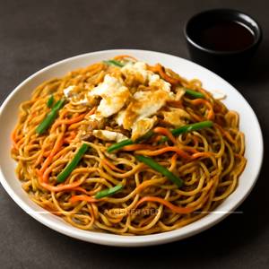 Egg Hakka Noodles