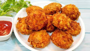 Veg Kurkure Cheese Momos (6pcs)