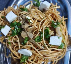 Veg Hakka Noodles