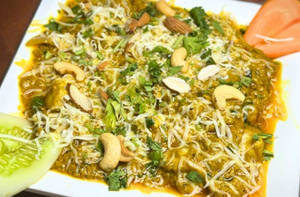 Special Chicken Golden Masala