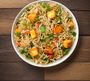 Veg fried rice with paneer