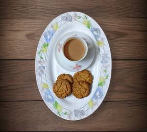 Tea(4-5 cups) with 2 cookies