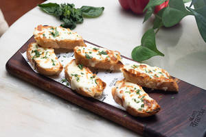 Cheese Garlic Naan