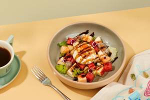 Seasonal Fruits Burrata Salad