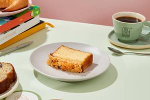 Honey Toasted Almond Cake