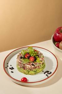 Avocado & Quinoa Salad