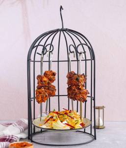 Red Harissa Chicken Tikka (8pcs)