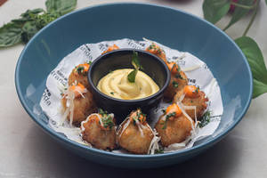 Jalapeno And Cheese Poppers