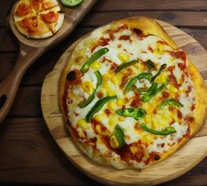 Capsicum + sweet corn pizza