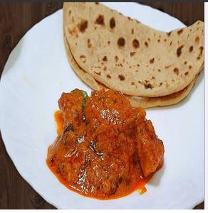 Chapati (2pcs)Chicken Curry(3pcs)
