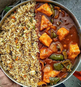 Veg Fried Rice With Chilly Paneer Gravy