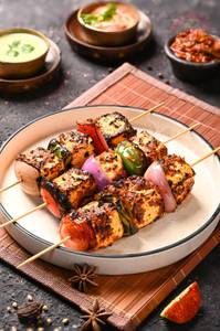 Paneer Tikka Shashlik