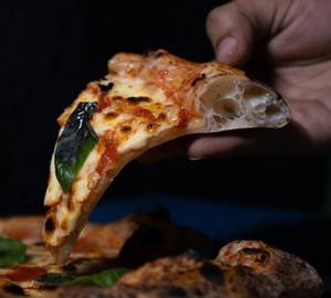 Margherita Pizza [10 Inches]