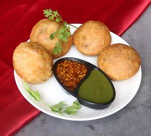 Matar Kachori (1pcs )
