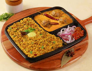Moong Dal Khichdi & Kadhi Thali