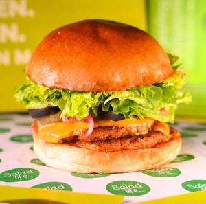 Grilled Chicken Salad Burger