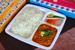 Shahi Paneer Rice Combo