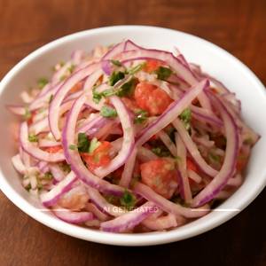 Onion salad