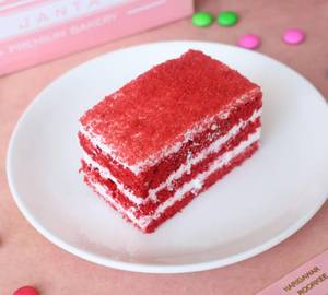 Eggless Red Velvet Pastry