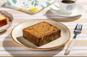 Date & Walnut Cake