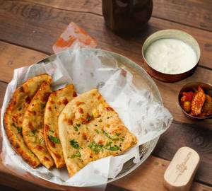 1 Desi Ghee Aloo Paratha