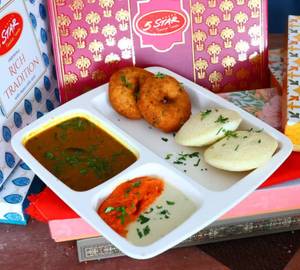 Idli Vada Mix (2 Pcs)