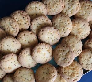 Ajwain Biscuit (250 Grams)