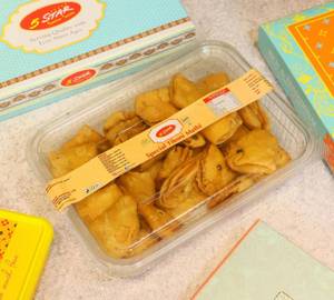 Trikoni Matthi (450 Gms)