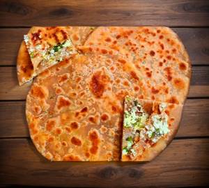 2 butter paneer paratha curd
