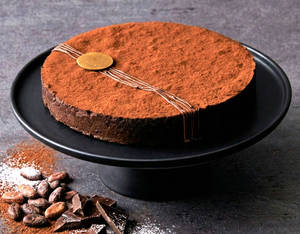 Intense 70% Chocolate Cake (600g)
