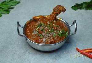 Chicken nadan curry