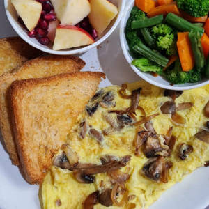 Mushroom & Onion Omelette