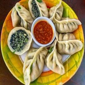 Veg steamed momos