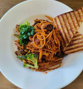 Spegatti Arabiatta-mixed Vegetables