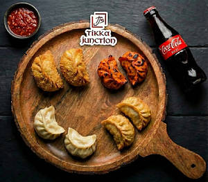 Veg Mix Momos Combo