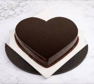 Chocolate Truffle Heart Cake